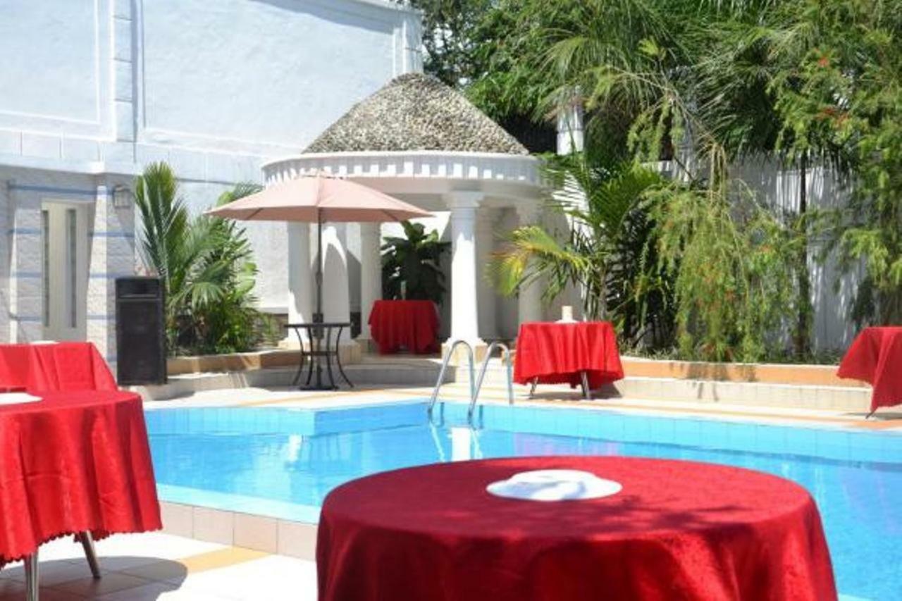 Hotel Kangaroo Bujumbura Ngoại thất bức ảnh