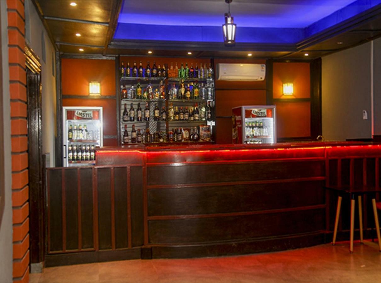 Hotel Kangaroo Bujumbura Ngoại thất bức ảnh